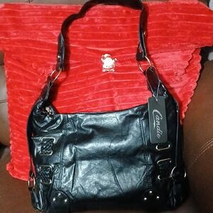 Candie's Elegant Black Shoulder Bag